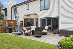 328 Cromwell Ct, Westmont, IL 60559 - Photo 27