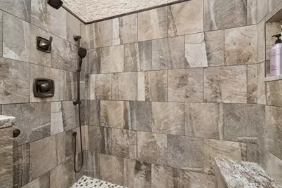 328 Cromwell Court, Westmont, IL 60559 - Photo 15