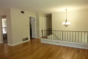 21W651 Glen Valley Dr, Glen Ellyn, IL 60137 - Photo 5