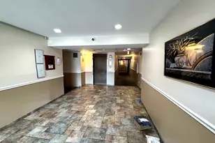 2000 Bayside Dr, Palatine, IL 60074 - Photo 13