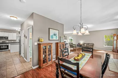 1075 Robinson Street, Elburn, IL 60119 - Photo 13