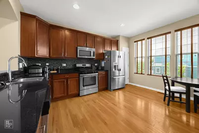 706 E Wing Street, Arlington Heights, IL 60004 - Photo 5