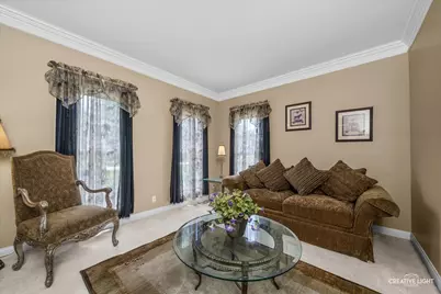 40W850 Stonecrest Drive, Elgin, IL 60124 - Photo 5