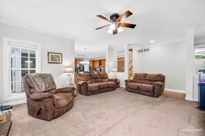40W850 Stonecrest Drive, Elgin, IL 60124 - Photo 9