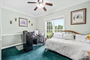 40W850 Stonecrest Dr, Elgin, IL 60124 - Photo 7