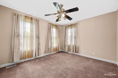 40W850 Stonecrest Drive, Elgin, IL 60124 - Photo 17