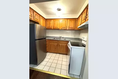 7432 W Washington Street #604, Forest Park, IL 60130 - Photo 5