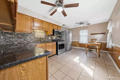 14506 Sawyer Avenue, Midlothian, IL 60445 - Photo 5