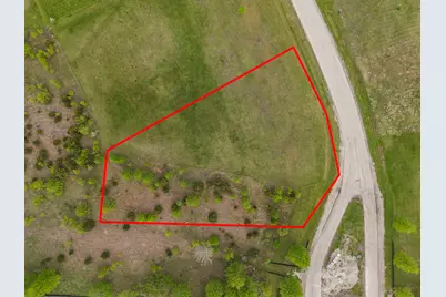 8032 Shadow Creek Lane, Yorkville, IL 60560 - Photo 13