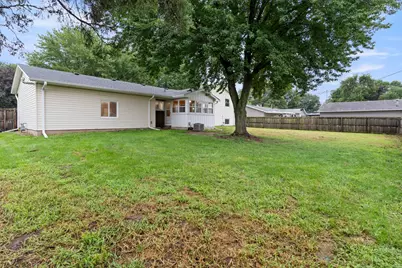225 Melodie Lane, Colona, IL 61241 - Photo 7