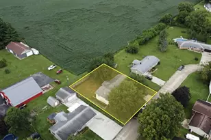 225 Melodie Ln, Colona, IL 61241 - Photo 9