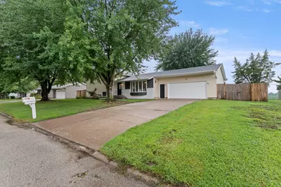 225 Melodie Lane, Colona, IL 61241 - Photo 5