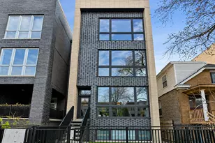 2441 W Haddon Ave, Chicago, IL 60622 - Photo 1