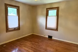 1009 S Ahrens Ave, Lombard, IL 60148 - Photo 9