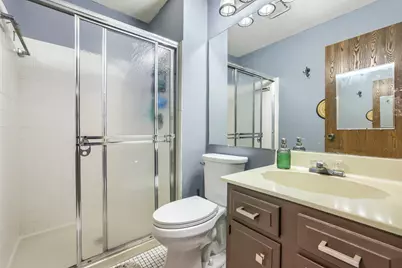 1059 Southbury Lane, Wheeling, IL 60090 - Photo 11