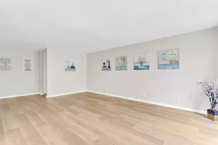 2711 Hobson Rd, Woodridge, IL 60517 - Photo 9