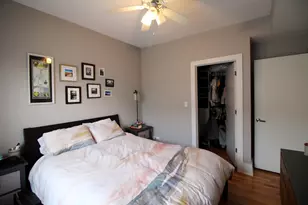 1901 W Newport Ave, Chicago, IL 60657 - Photo 13
