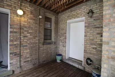 1901 W Newport Avenue #2, Chicago, IL 60657 - Photo 17