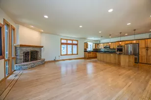 3404 Meadow Ln, Glenview, IL 60025 - Photo 9