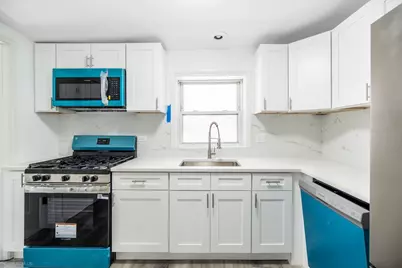 2654 N Lincoln Avenue #2, Chicago, IL 60614 - Photo 9