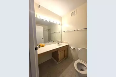 200 N Dearborn Street #1107, Chicago, IL 60601 - Photo 21
