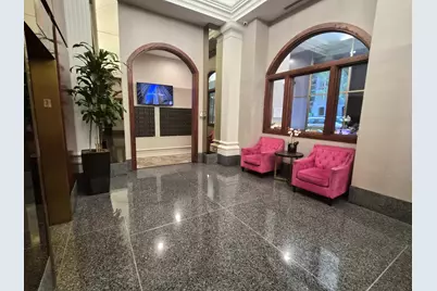 200 N Dearborn Street #1107, Chicago, IL 60601 - Photo 3