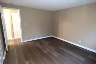 1114 Quanset Ct, Schaumburg, IL 60194 - Photo 9