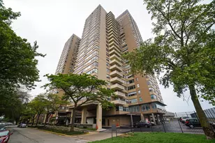 6301 N Sheridan Rd, Chicago, IL 60660 - Photo 1