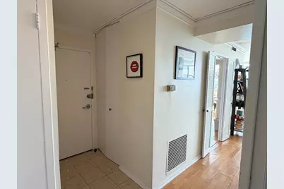 6301 N Sheridan Road #9V, Chicago, IL 60660 - Photo 9