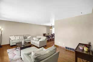 17106 Ingleside Ave, South Holland, IL 60473 - Photo 3