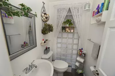 733 E Main Street, Ottawa, IL 61350 - Photo 15