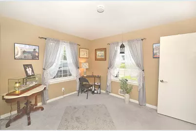 733 E Main Street, Ottawa, IL 61350 - Photo 13