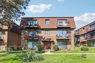 9616 Bianco Terrace, Des Plaines, IL 60016 - Photo 1