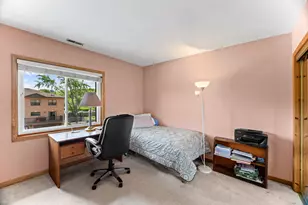 1339 E Central Rd, Arlington Heights, IL 60005 - Photo 17