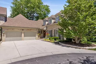 9 Tartan Rd, Burr Ridge, IL 60527 - Photo 1