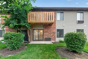718 Rodenburg Rd, Roselle, IL 60172 - Photo 29