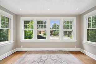 285 N Larch Ave, Elmhurst, IL 60126 - Photo 9