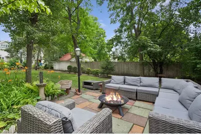 285 N Larch Avenue, Elmhurst, IL 60126 - Photo 19