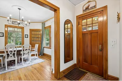 285 N Larch Avenue, Elmhurst, IL 60126 - Photo 11