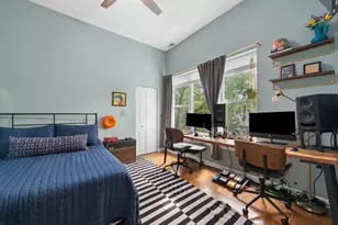 2607 N Hamlin Ave, Chicago, IL 60647 - Photo 13