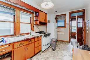 5129 W George Ave, Chicago, IL 60641 - Photo 13