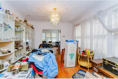 5129 W George Avenue, Chicago, IL 60641 - Photo 11