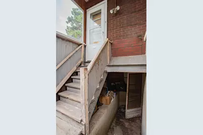 5129 W George Avenue, Chicago, IL 60641 - Photo 21
