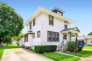 709 Center St, Waukegan, IL 60085 - Photo 3