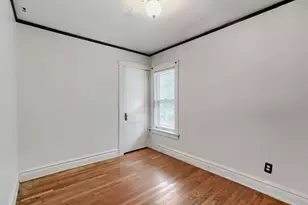 709 Center St, Waukegan, IL 60085 - Photo 25