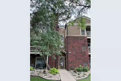 108 Glengarry Drive #304, Bloomingdale, IL 60108 - Photo 1