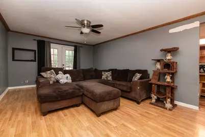 3707 Clearview Avenue, Gurnee, IL 60031 - Photo 3