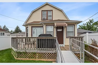 3872 N Ottawa Avenue, Chicago, IL 60634 - Photo 1
