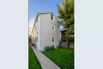 1637 N Richmond Street, Chicago, IL 60647 - Photo 15