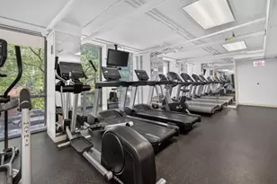1660 N La Salle Dr, Chicago, IL 60614 - Photo 17